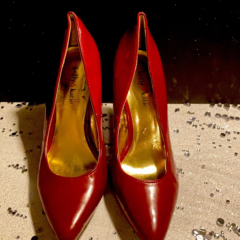Kelly & Katie patent leather red high heels